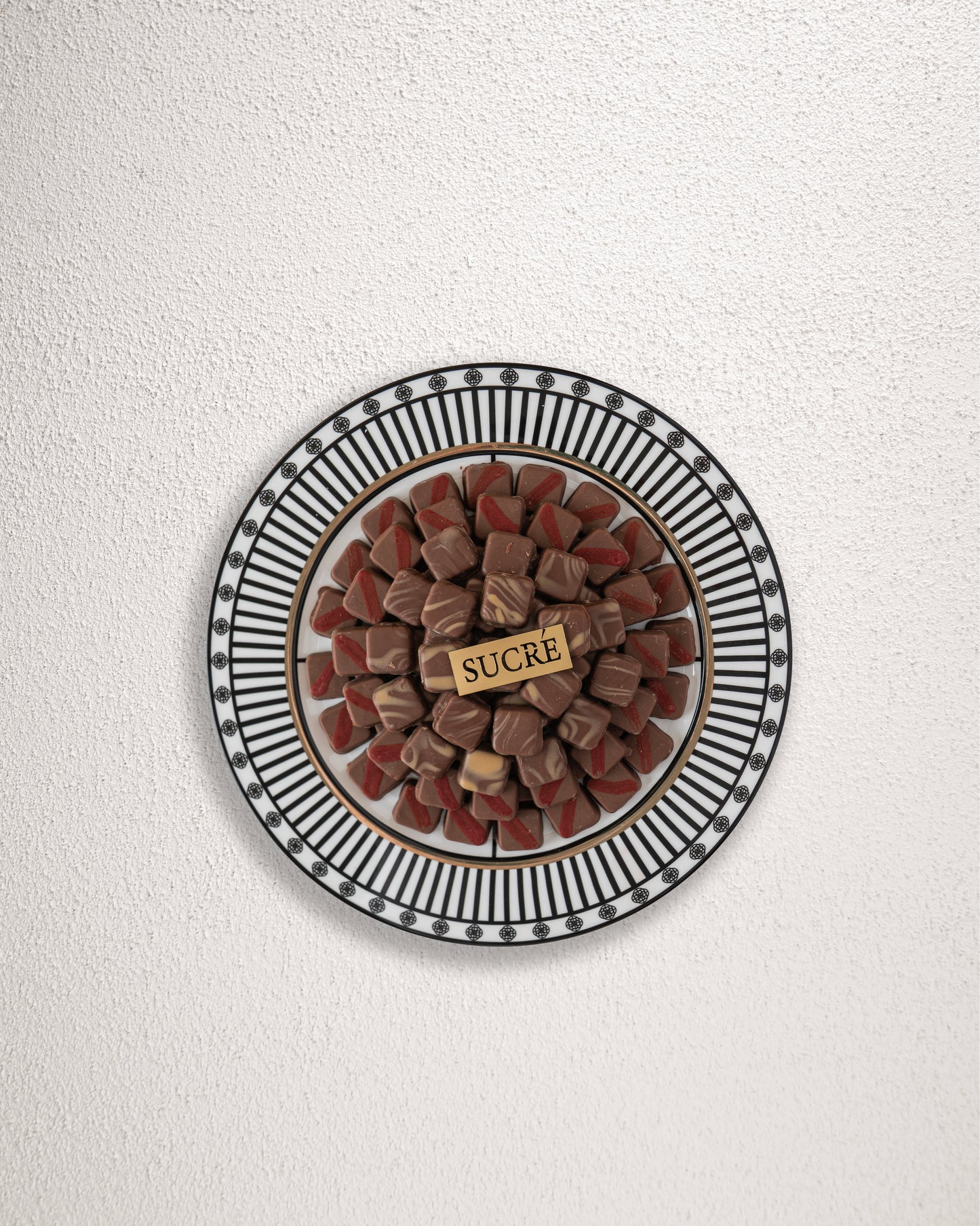 Elan tray - Jarden pistachio & peanut caramel chocolate